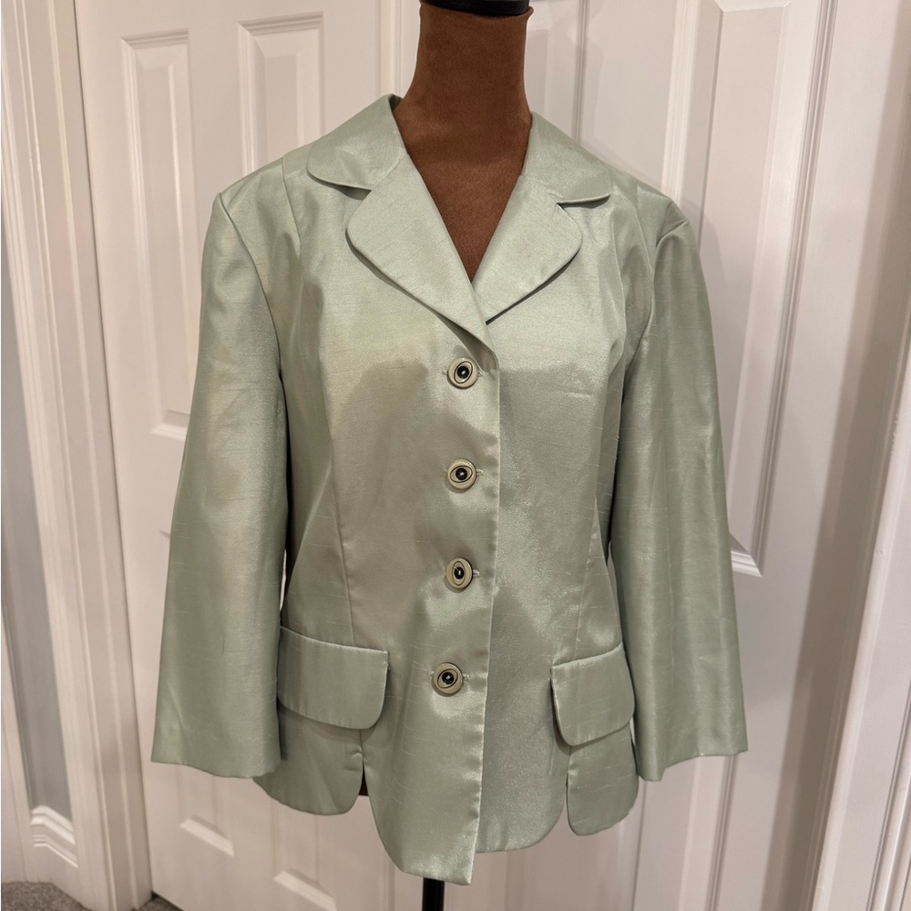 Chic Women's Mint Blazer